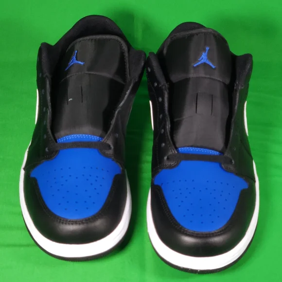 ❌️SOLD❌️ Nike Air Jordan 1 Low 'Black Royal Toe' Size 12 Mens 553558-042 - Picture 2 of 8